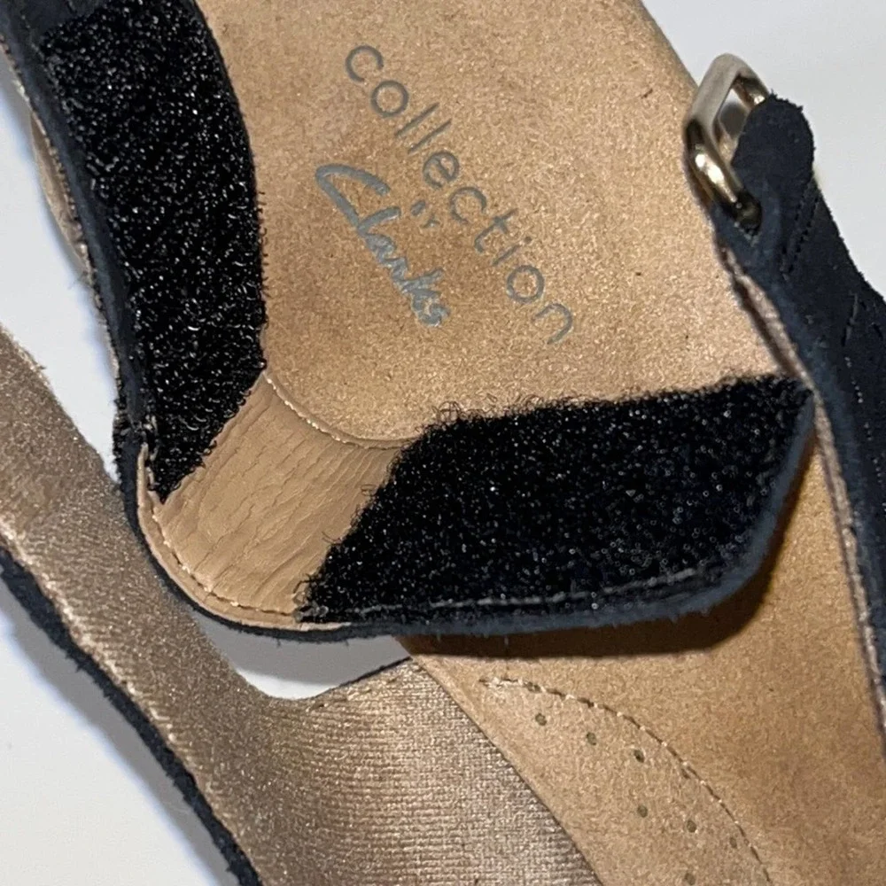Clarks Black Suede Wedge Sandals Size 9 - Picture 11 of 12